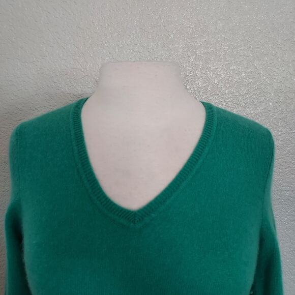 Charter Club Cashmere Emerald Green Sweater Size S - Picture 3 of 11